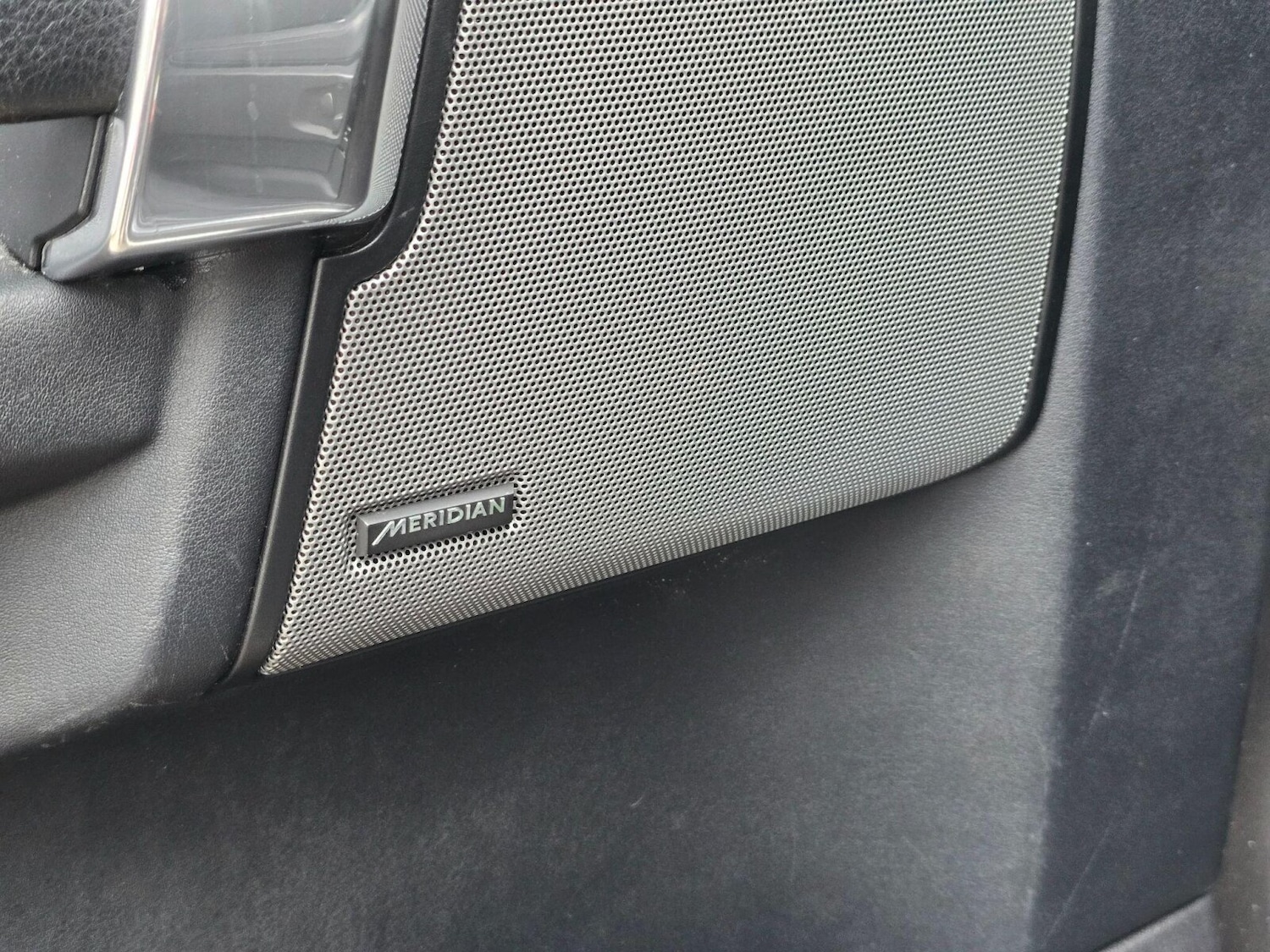 Used Land Rover Discovery 2014 for sale - 78215927: Photo 43