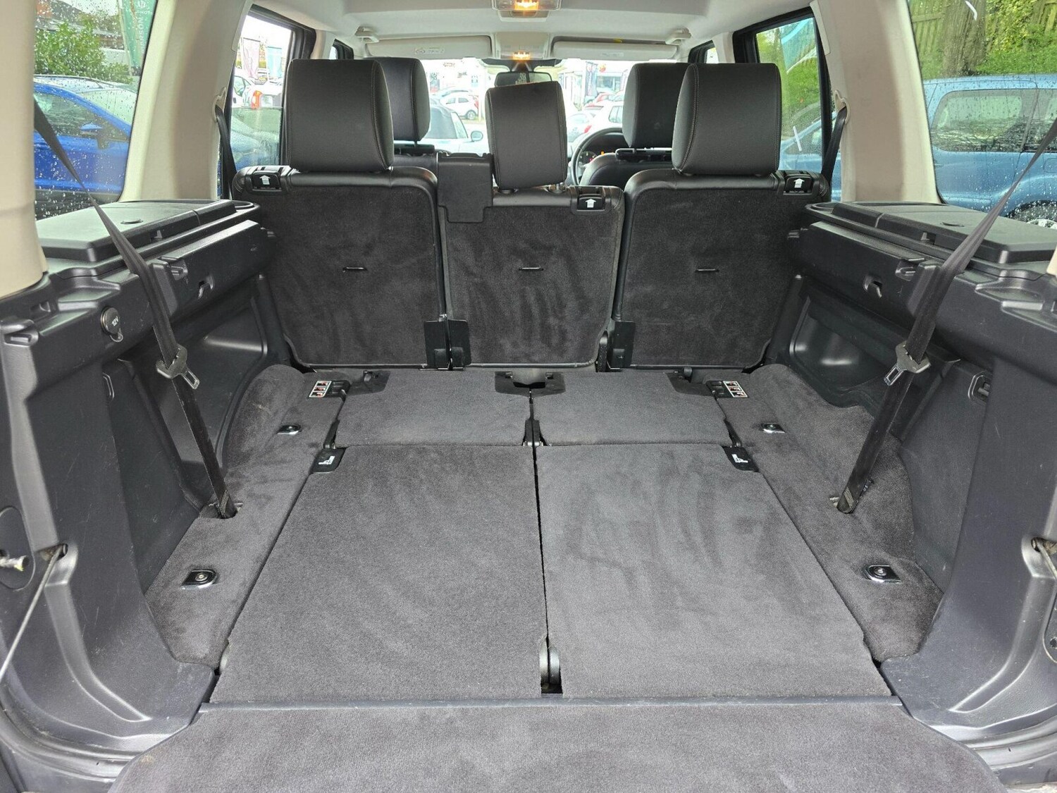 Used Land Rover Discovery 2014 for sale - 78215927: Photo 54