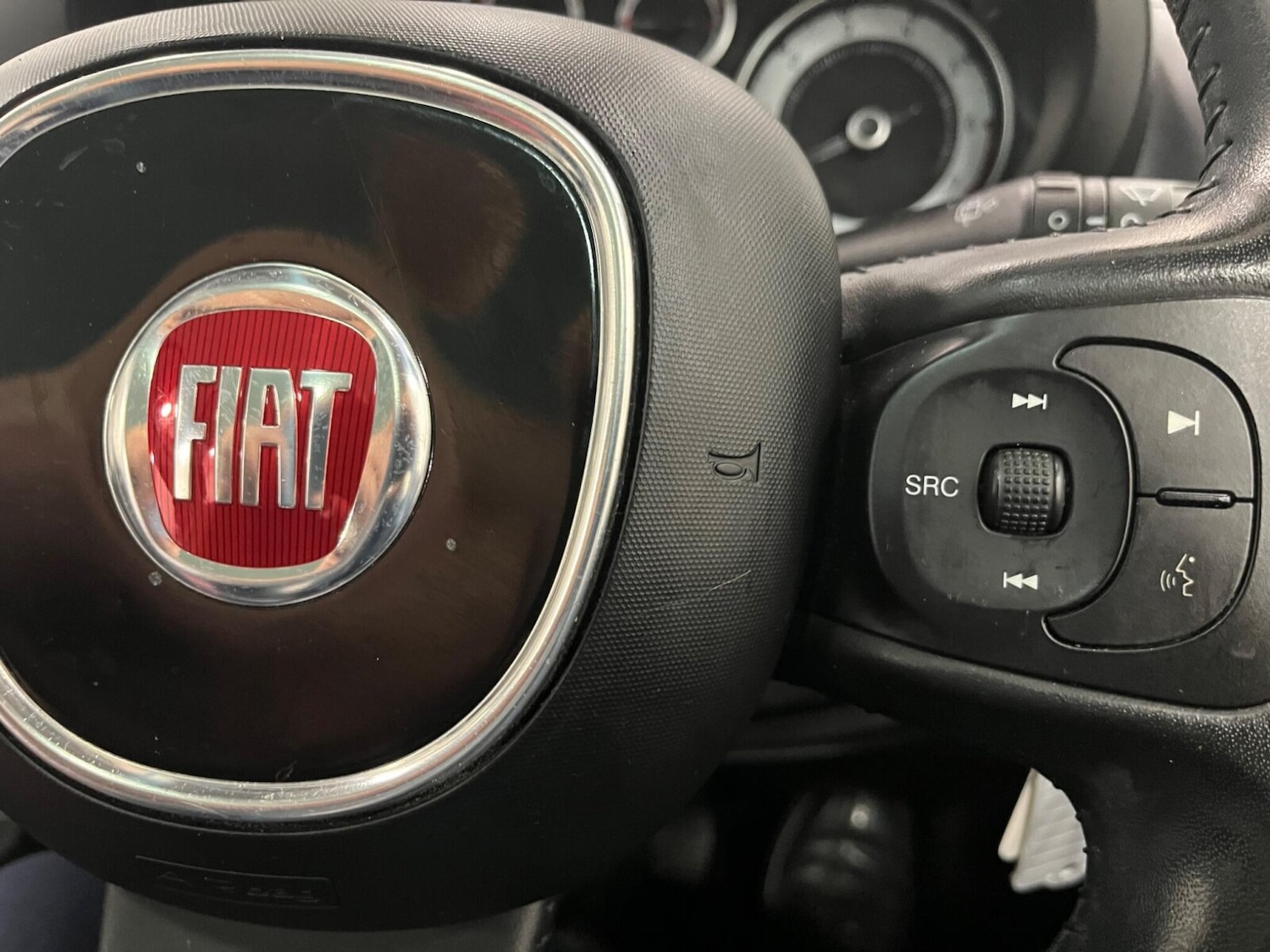 Used Fiat 500L 2013 for sale - 75894743: Photo 40