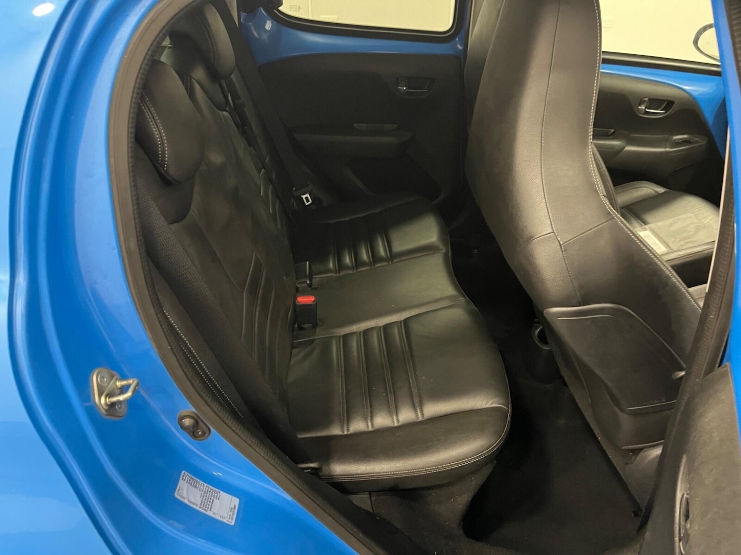 Used Peugeot 108 2015 for sale - 77100513: Photo 12