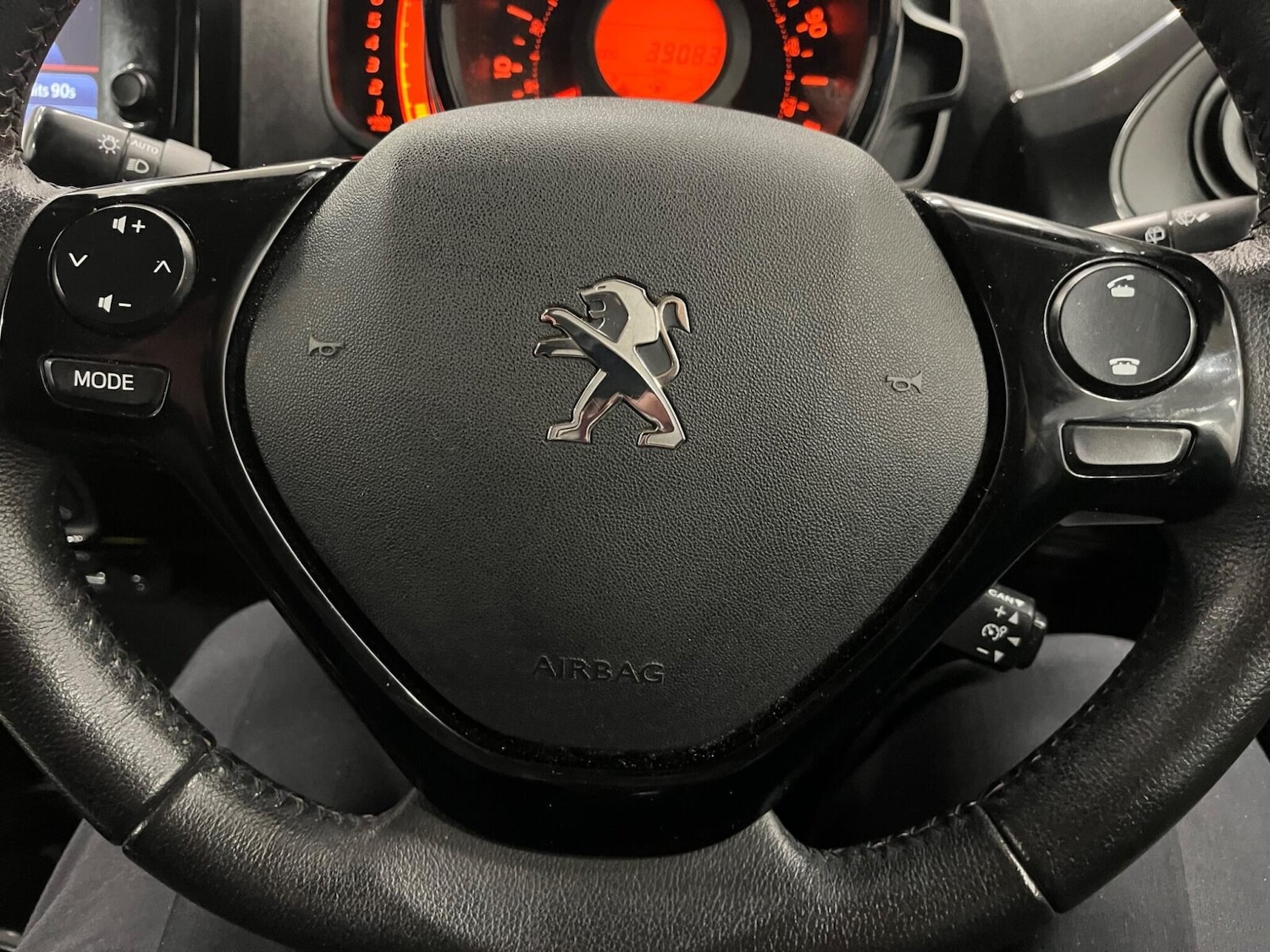 Used Peugeot 108 2015 for sale - 77100513: Photo 24