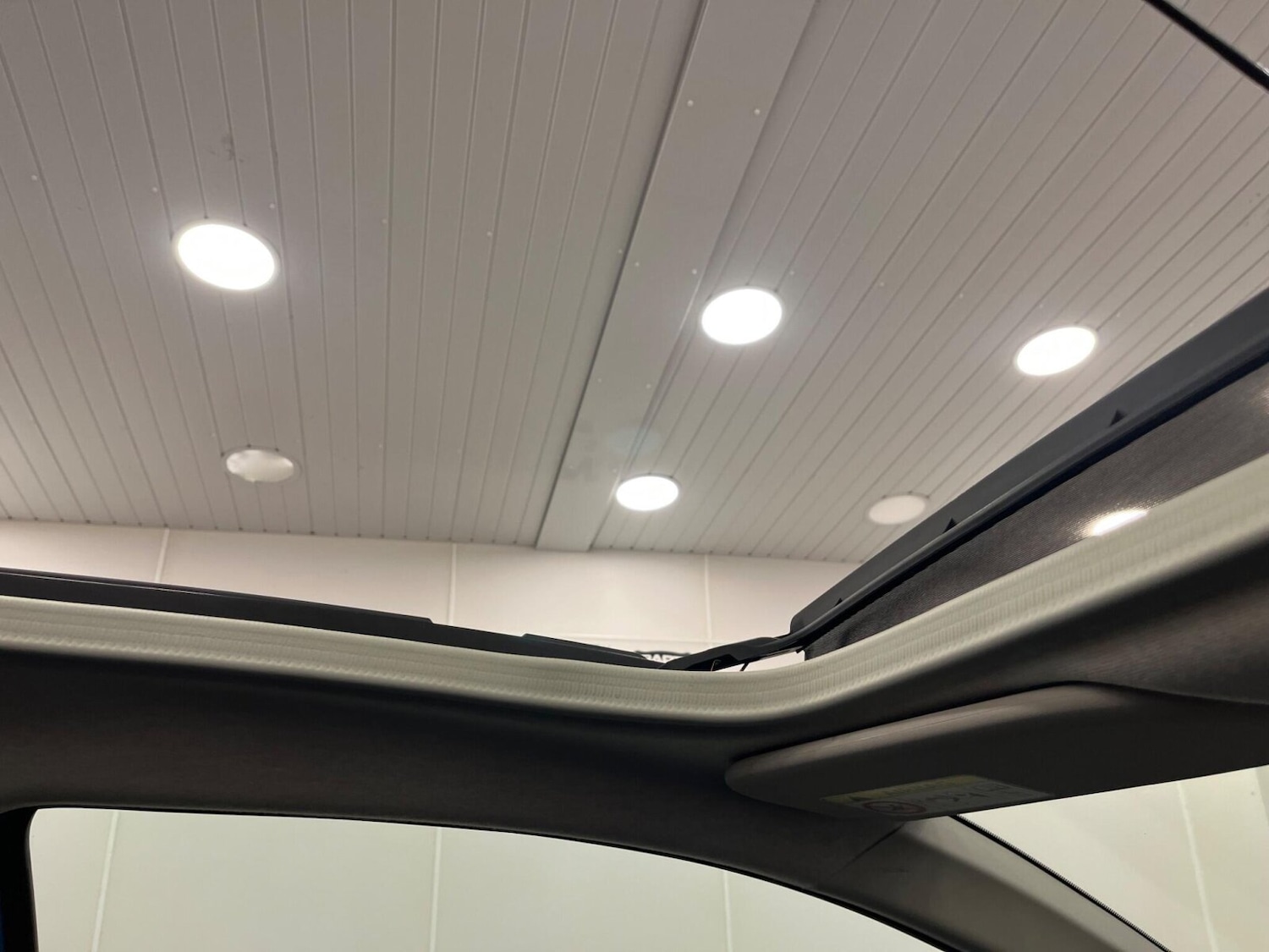 Used Peugeot 108 2015 for sale - 77100513: Photo 26