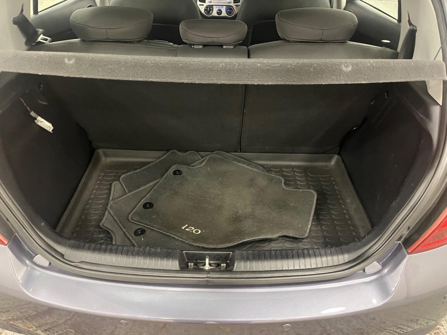 Used Hyundai i20 2011 for sale - 77457787: Photo 33