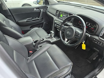 Used Kia Sportage 2016 for sale - 76684396: Photo