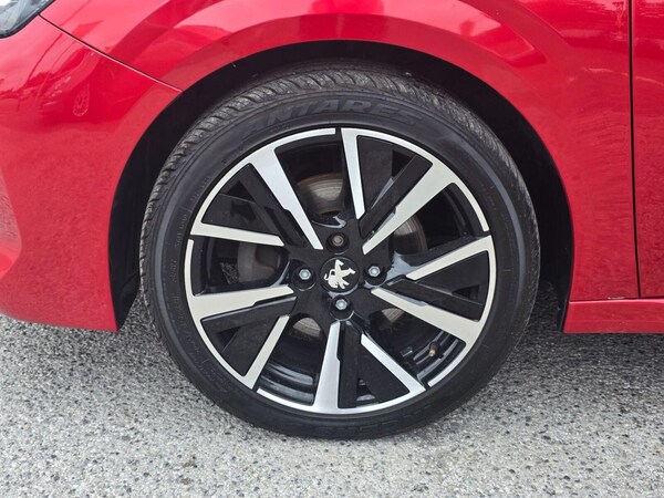 Used Peugeot 208 2020 for sale - 75443136: Photo 37