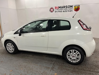 Used Fiat Punto 2013 for sale - 79540892: Photo