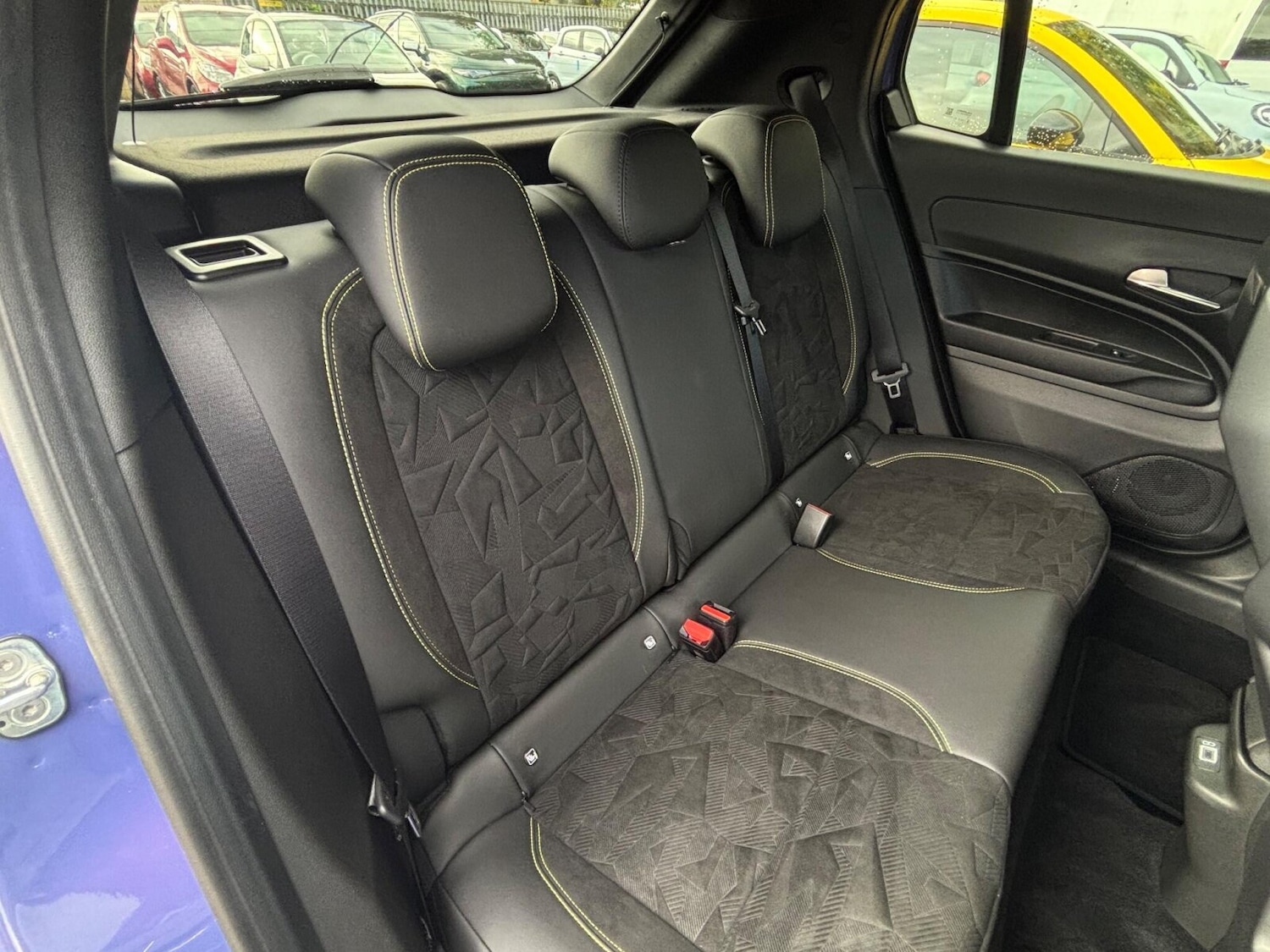 Used Abarth 600e 2025 for sale - 76344128: Photo 42