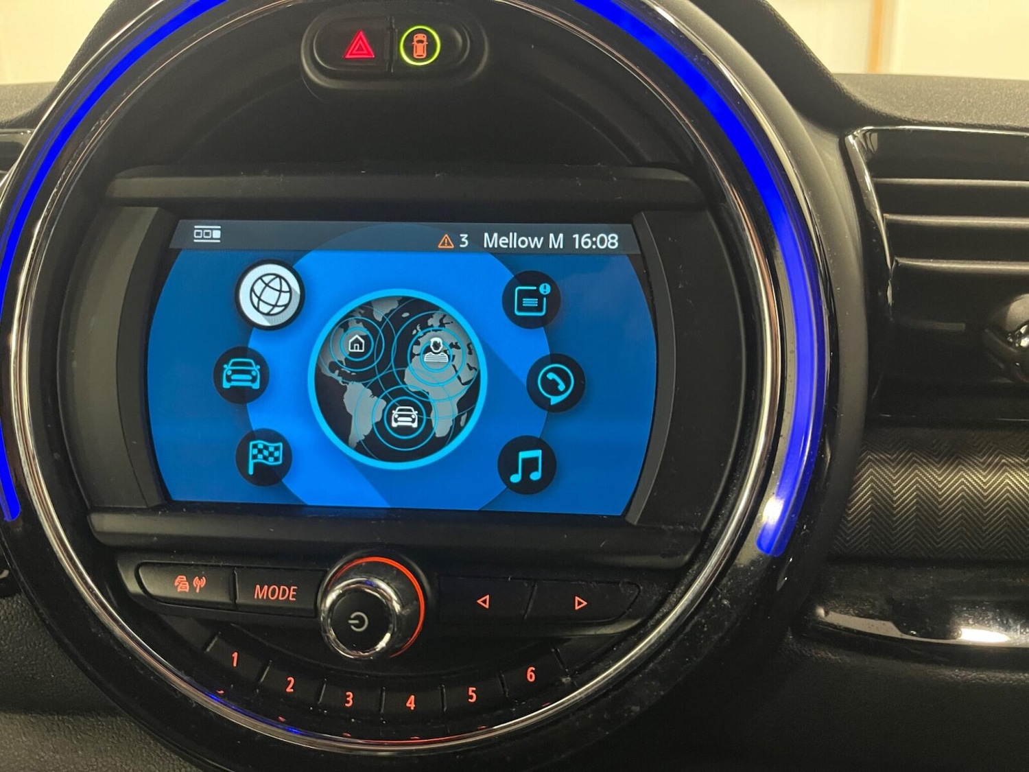 Used MINI Clubman 2018 for sale - 76580301: Photo 31