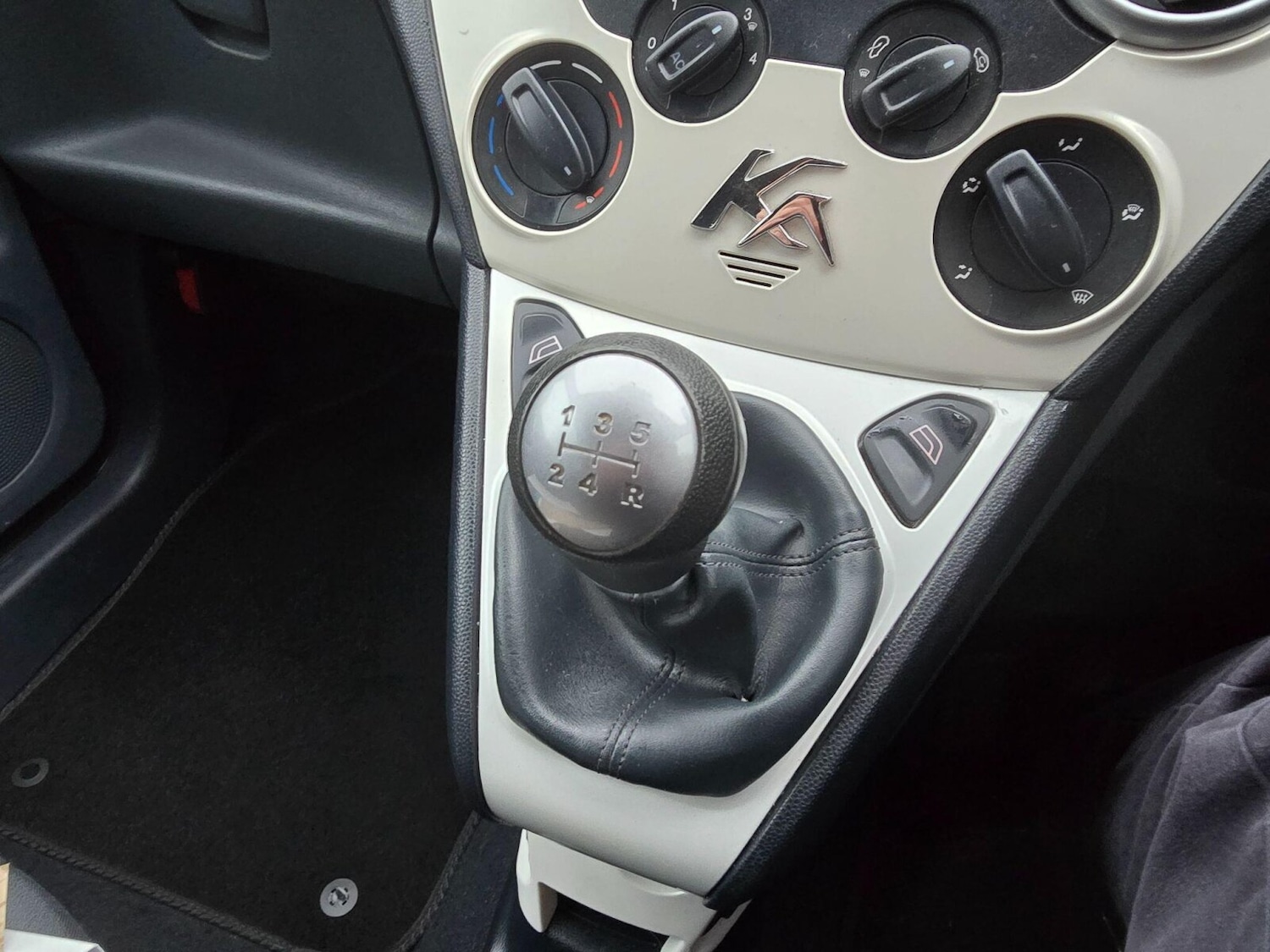 Used Ford Ka 2013 for sale - 76635584: Photo 10