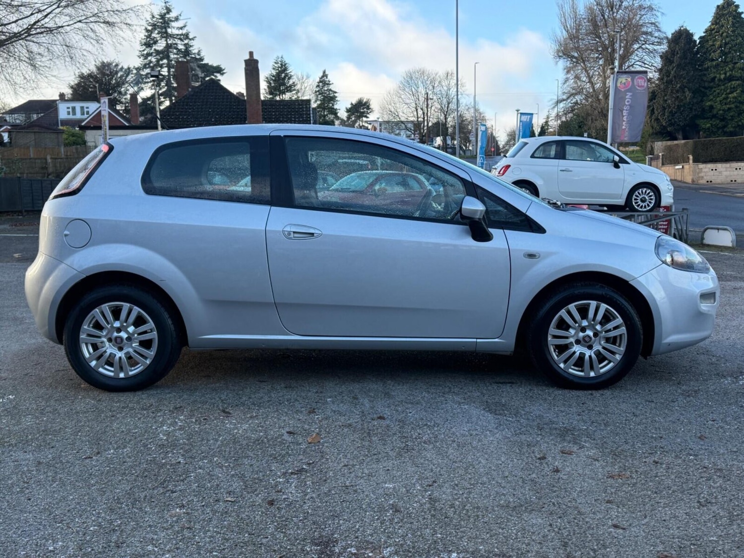 Used Fiat Punto 2014 for sale - 77160718: Photo 2