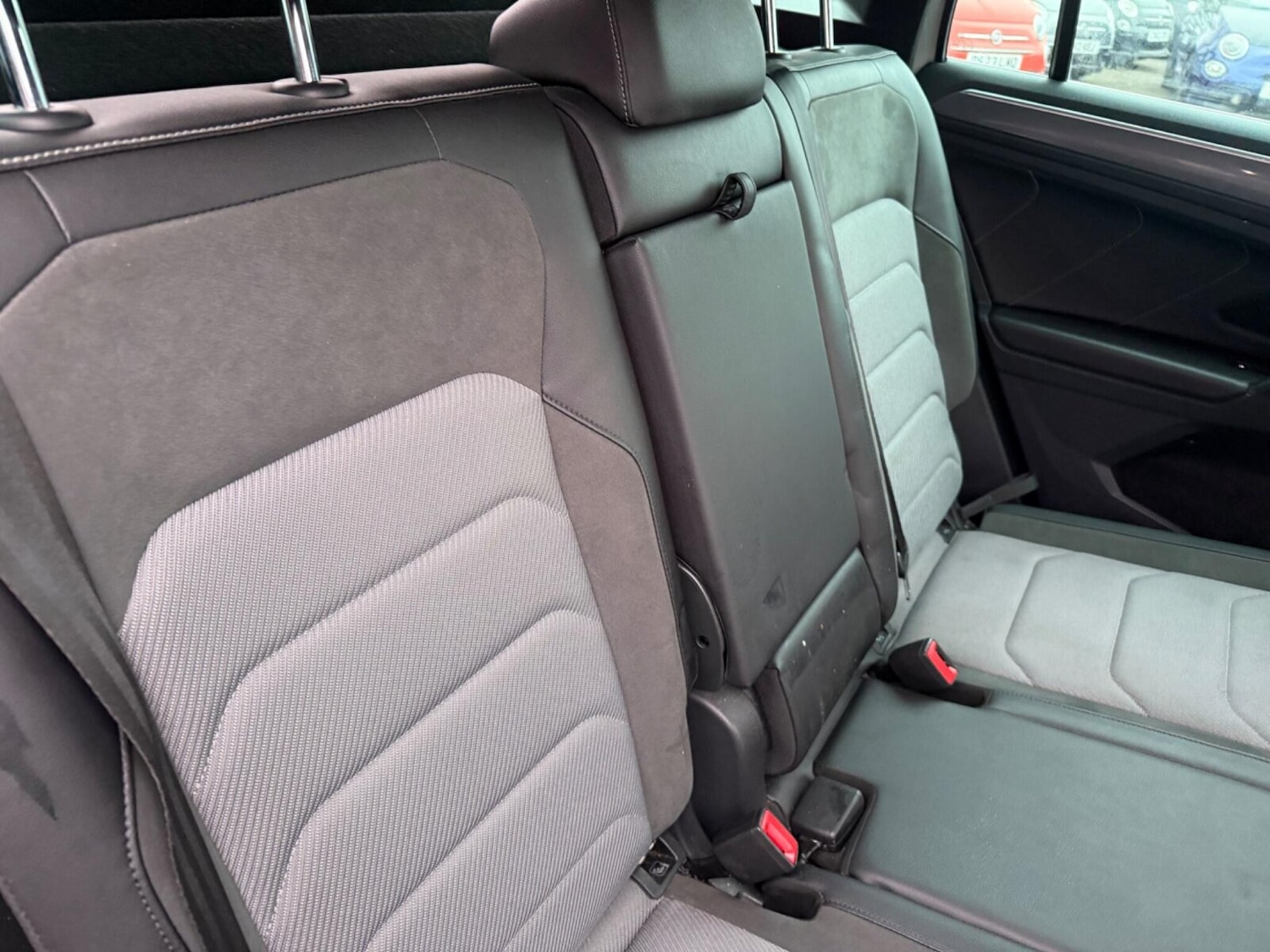 Used Volkswagen Tiguan 2019 for sale - 77600300: Photo 34