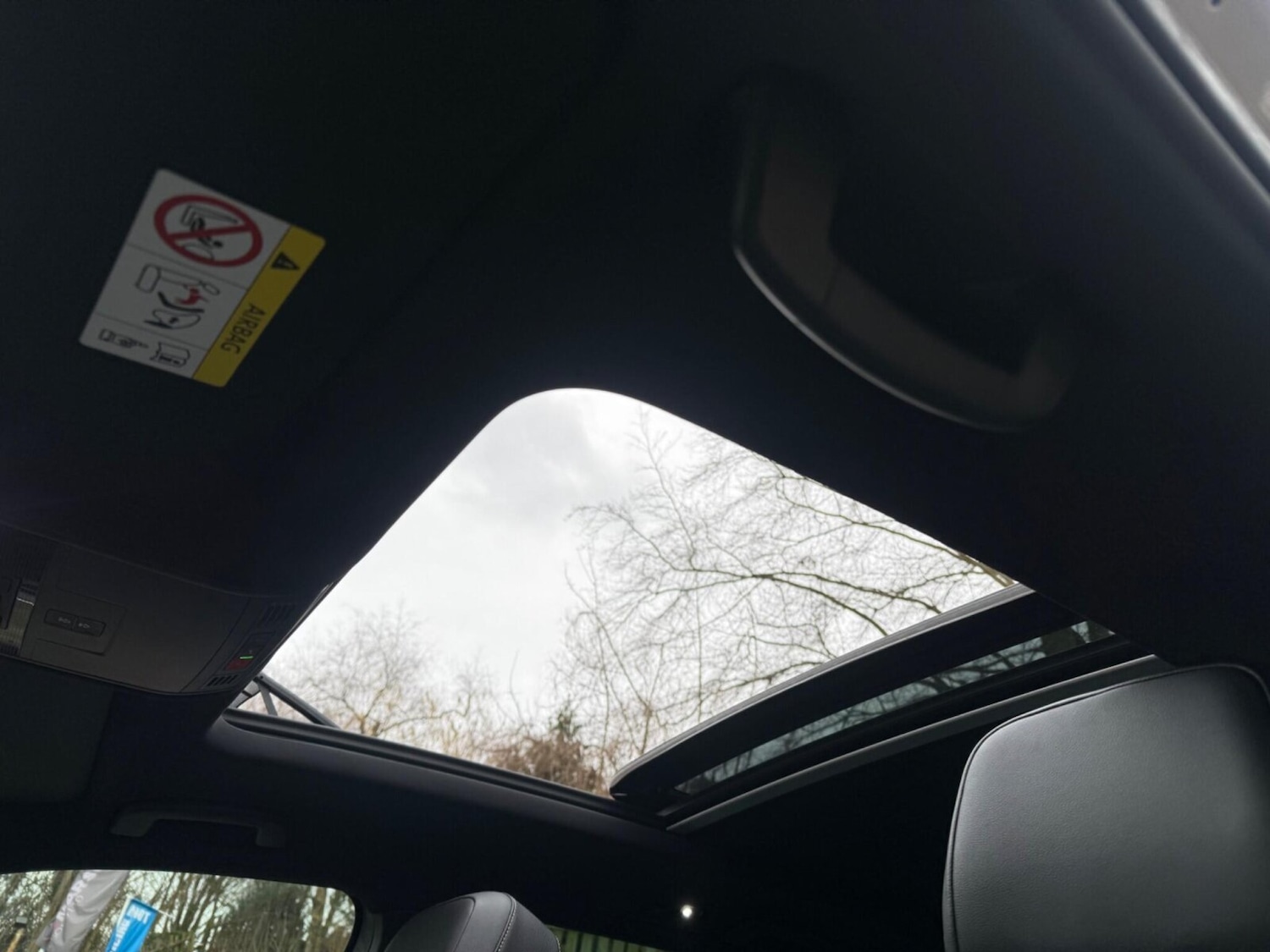 Used Volkswagen Tiguan 2019 for sale - 77600300: Photo 43