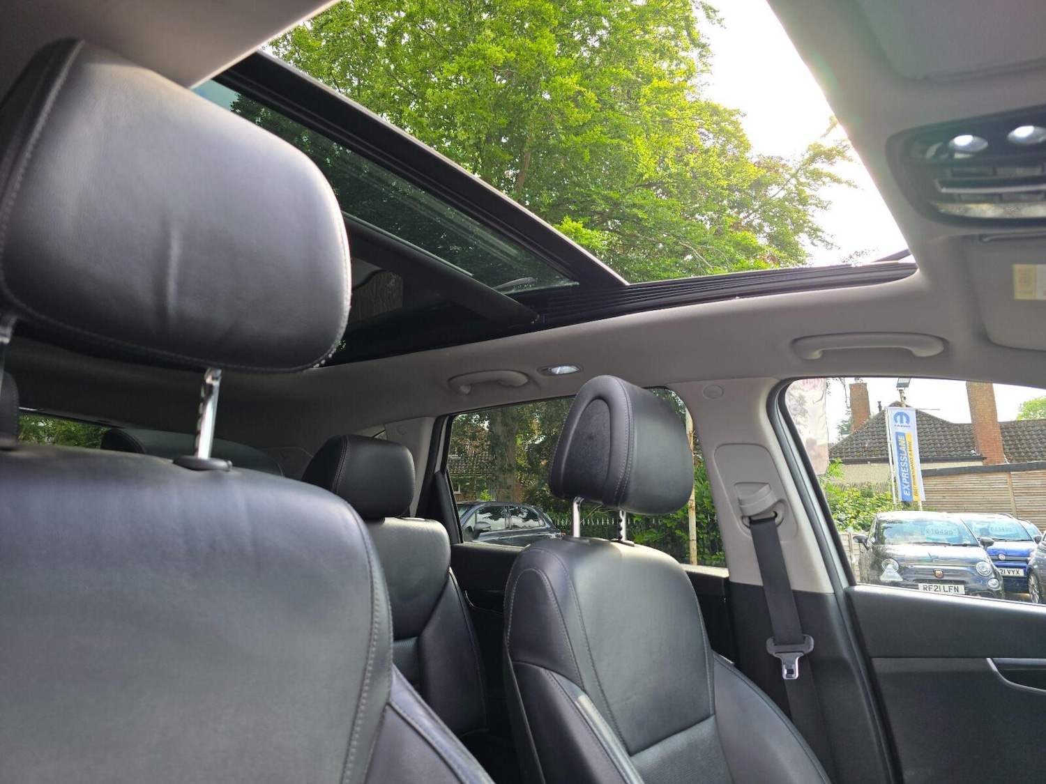 Used Kia Sorento 2015 for sale - 77449649: Photo 24