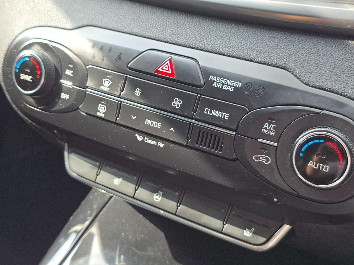 Used Kia Sorento 2015 for sale - 77449649: Photo 44