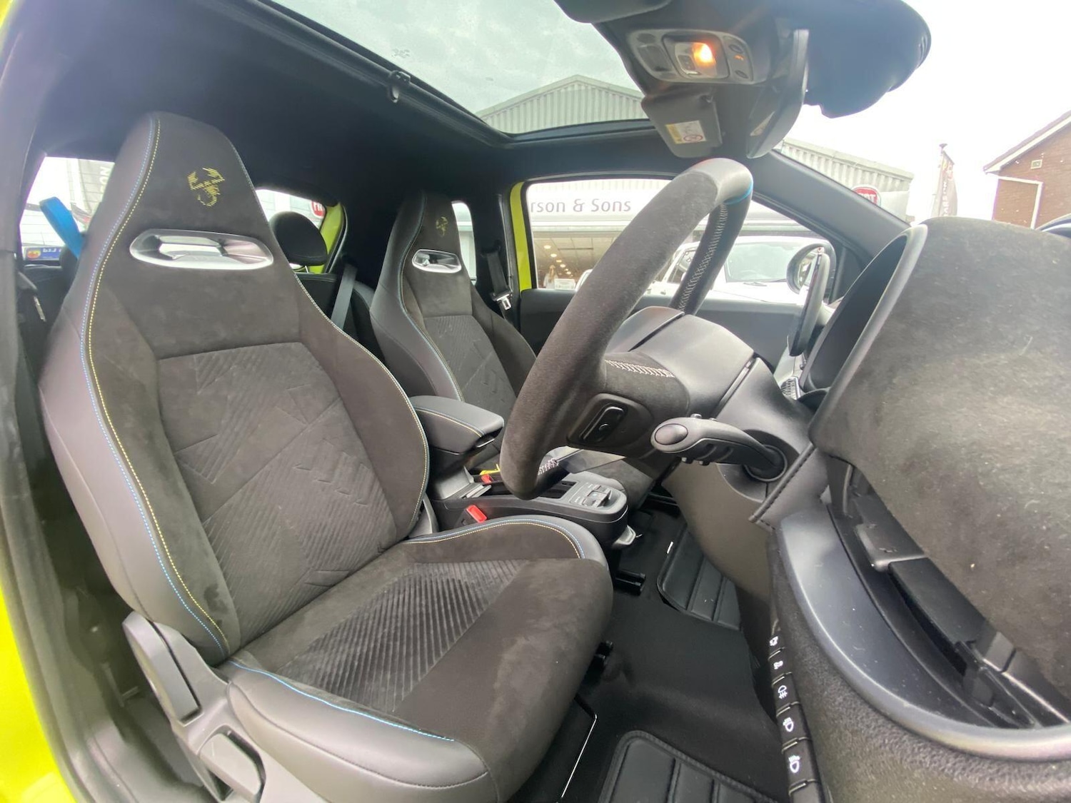 Used Abarth 500 2024 for sale - 76355232: Photo 43