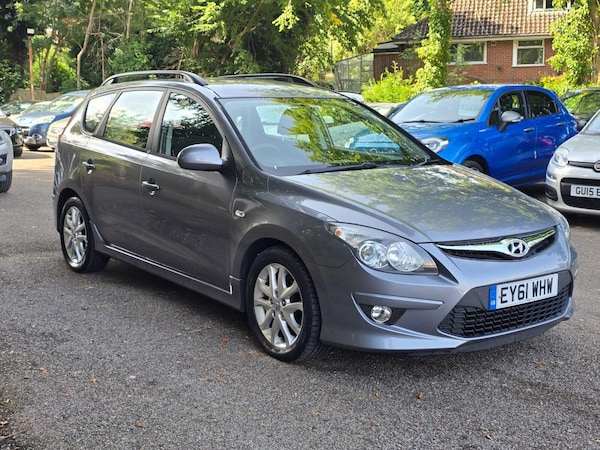 Used Hyundai i30 2011 for sale - 75522038: Photo 1