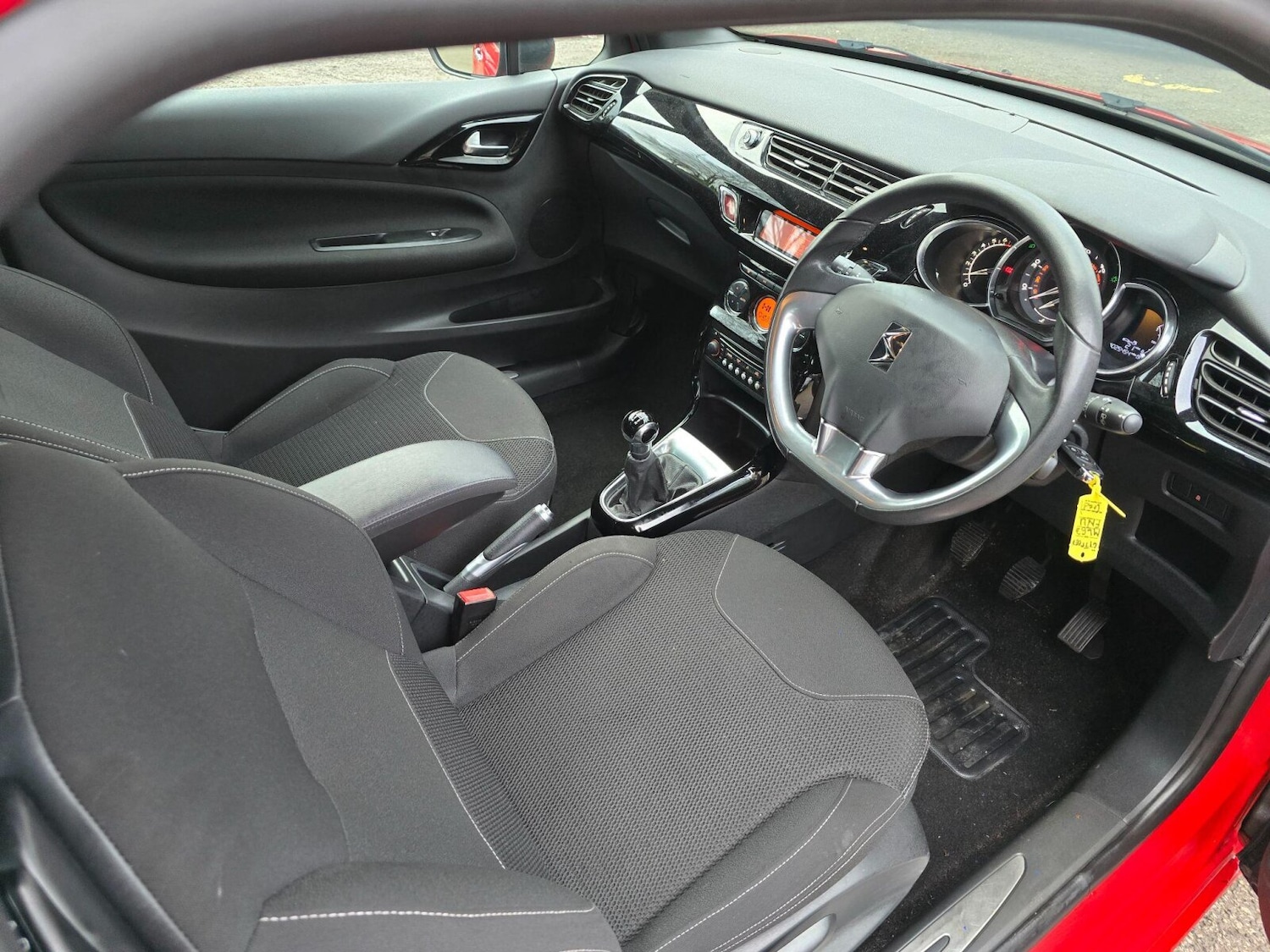 Used Citroen DS3 2013 for sale - 77636248: Photo 16