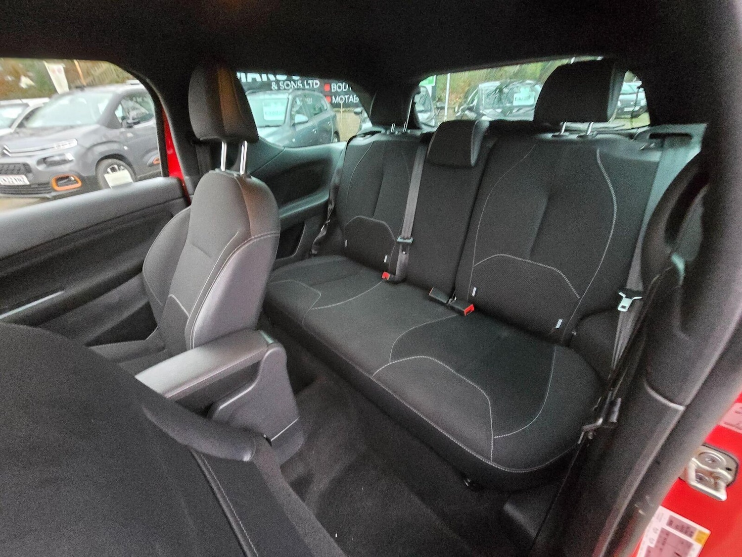 Used Citroen DS3 2013 for sale - 77636248: Photo 23