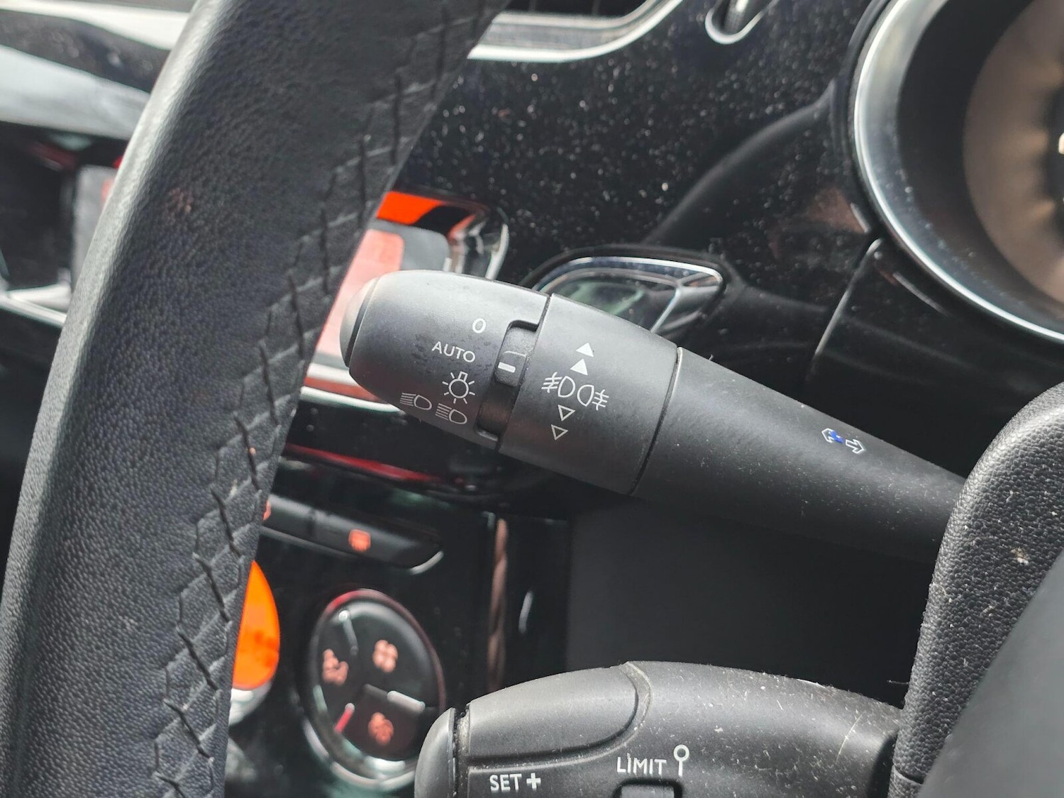 Used Citroen DS3 2013 for sale - 77636248: Photo 24