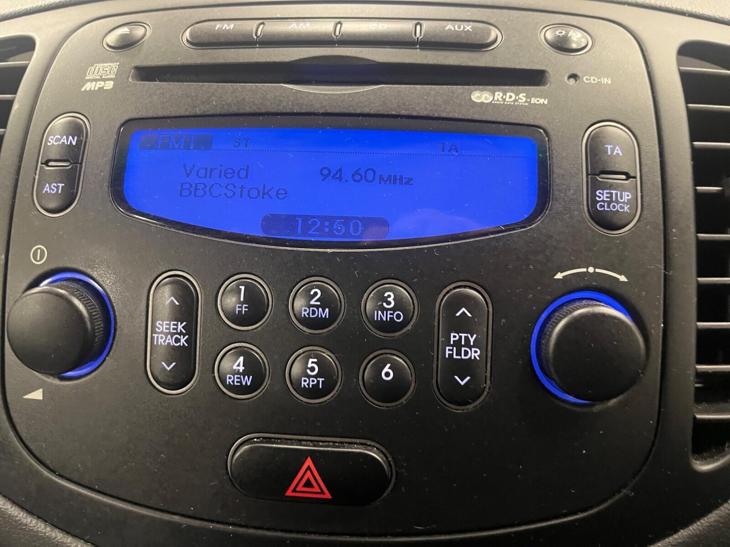 Used Hyundai i10 2013 for sale - 75751056: Photo 13