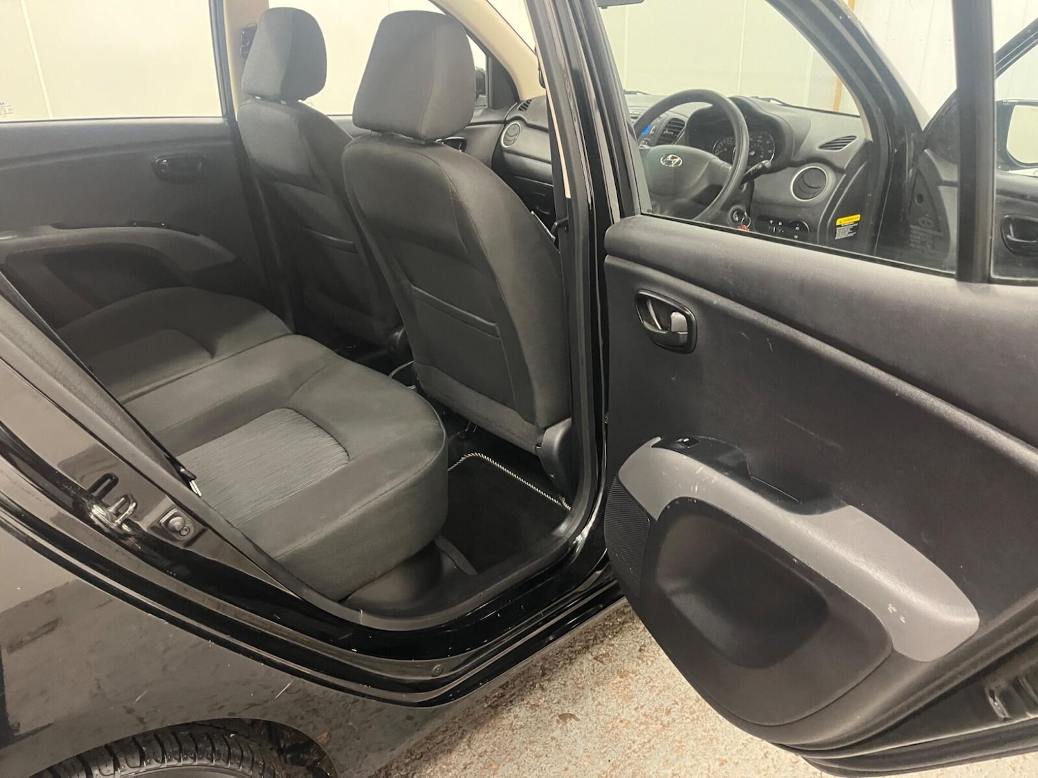 Used Hyundai i10 2013 for sale - 75751056: Photo 16