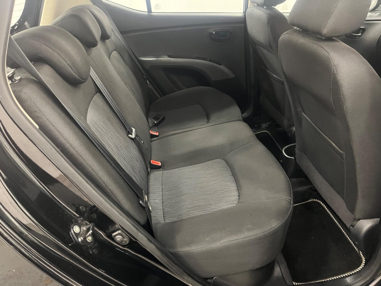 Used Hyundai i10 2013 for sale - 75751056: Photo 17