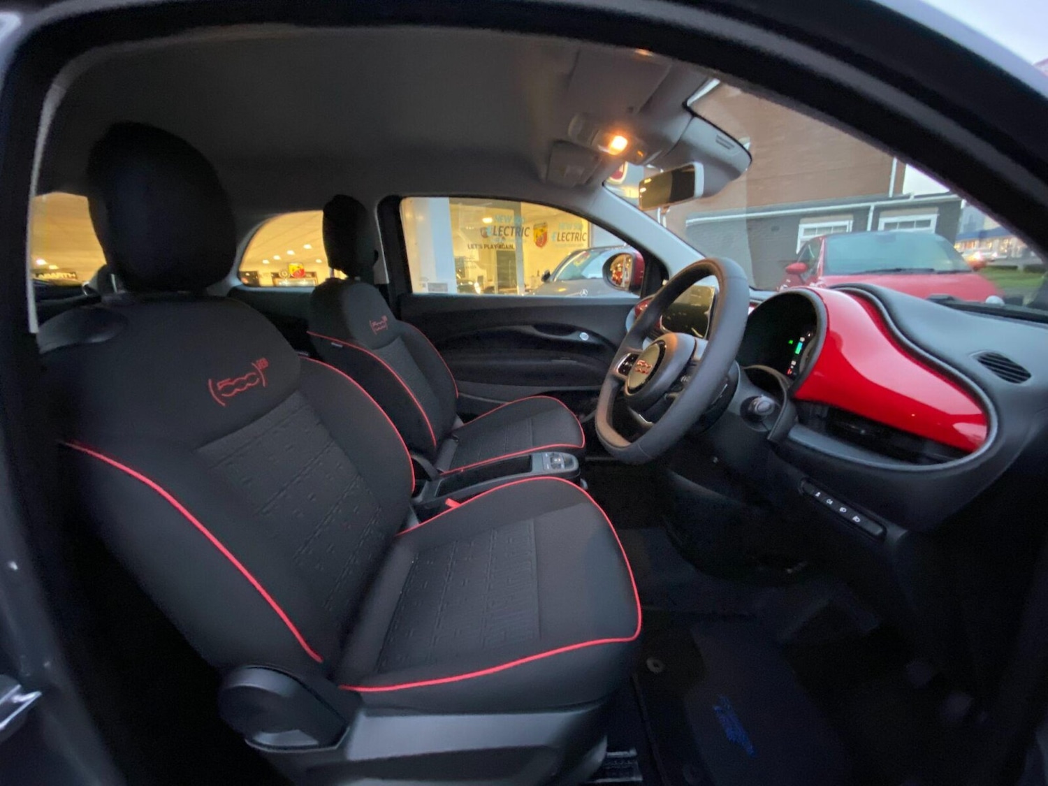 Used Fiat 500 2025 for sale - 77198269: Photo 15