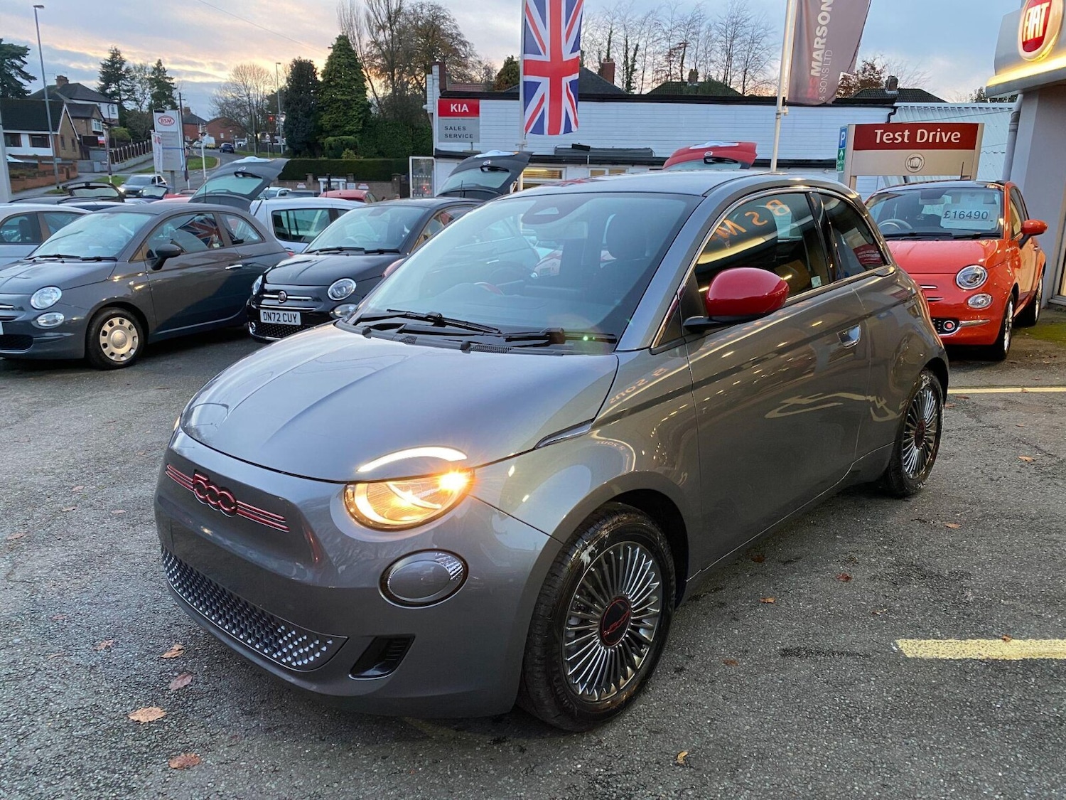 Used Fiat 500 2025 for sale - 77198269: Photo 2