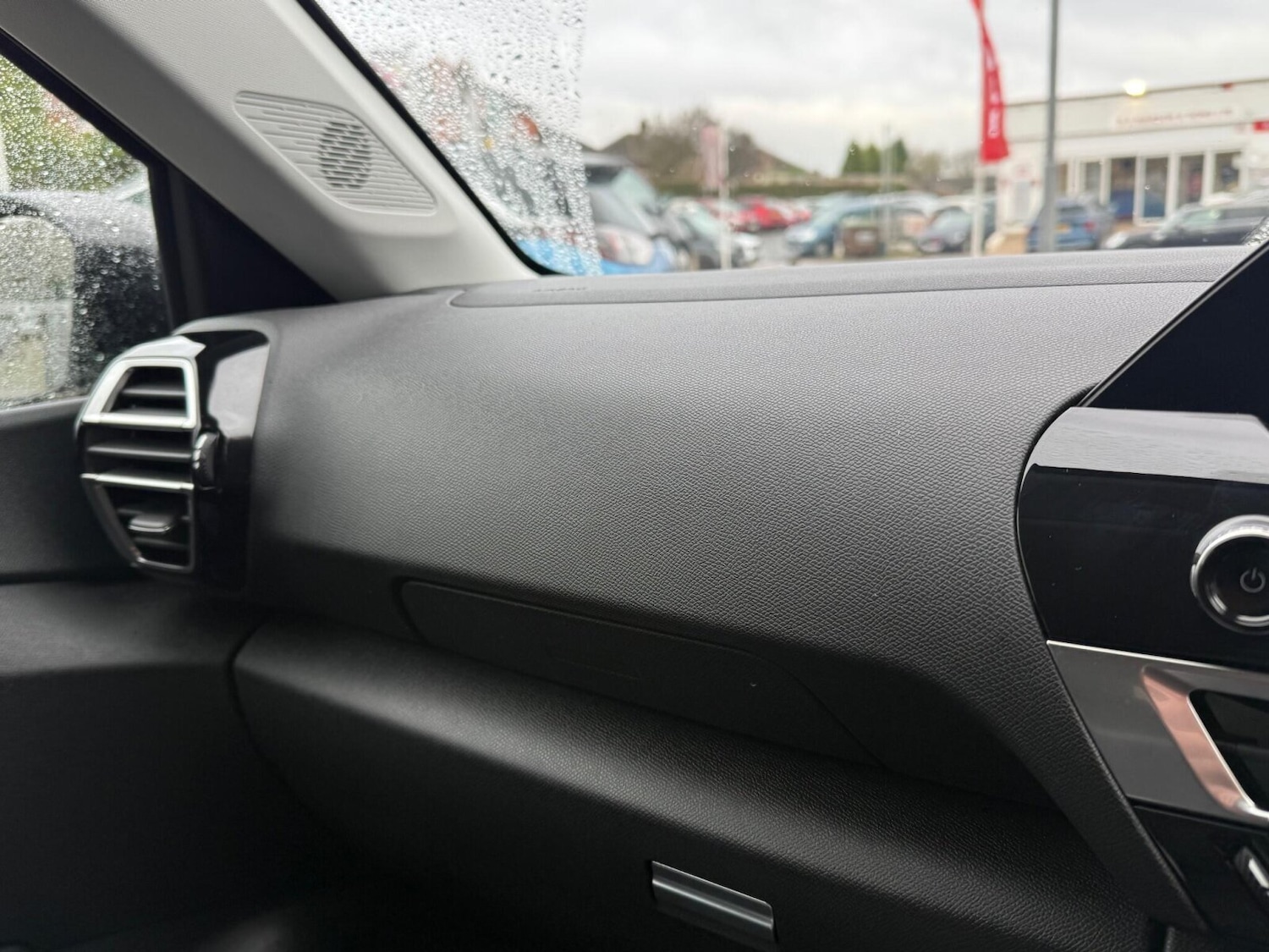 Used Citroen C4 2023 for sale - 76684399: Photo 37