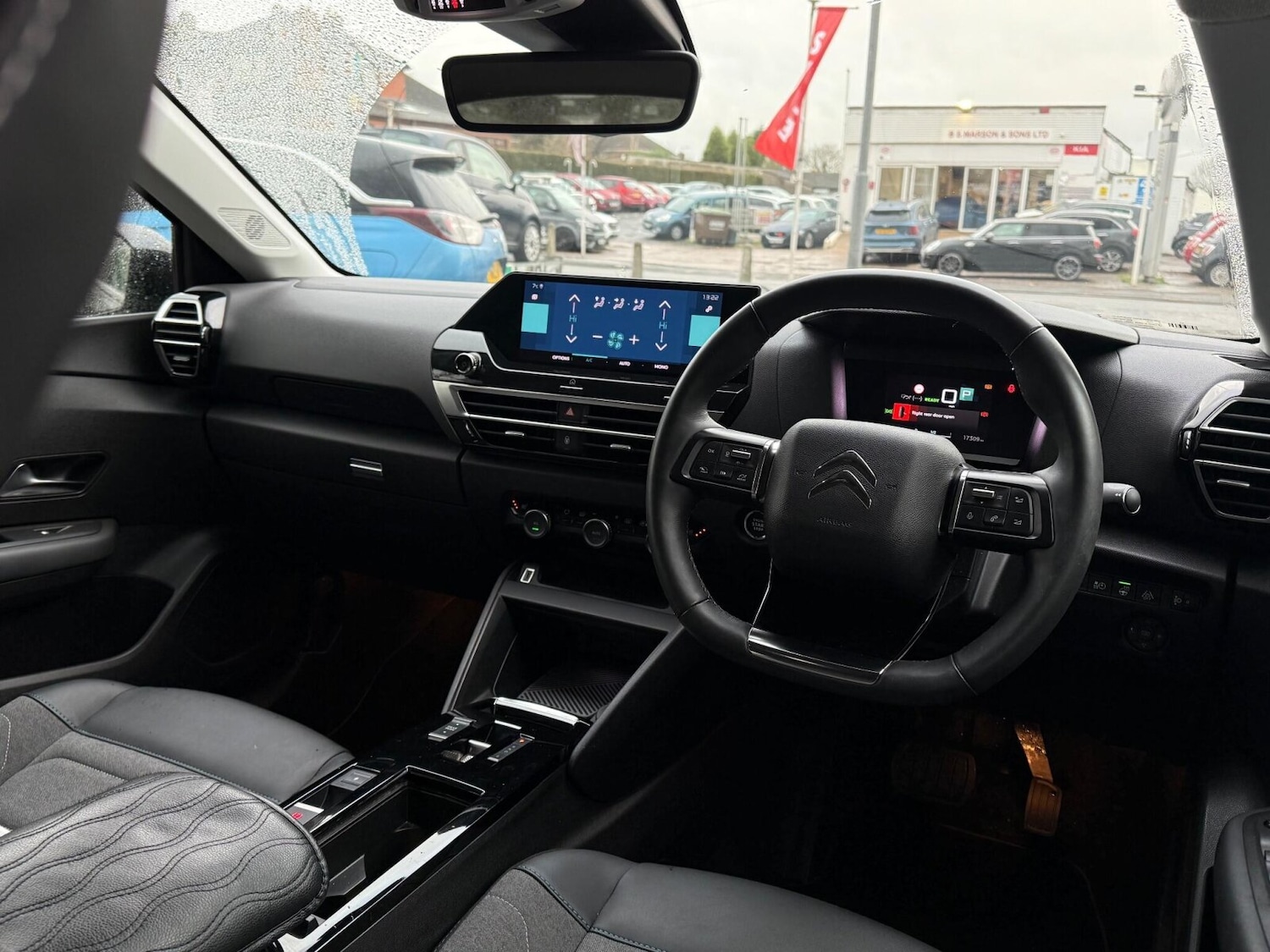 Used Citroen C4 2023 for sale - 76684399: Photo 50