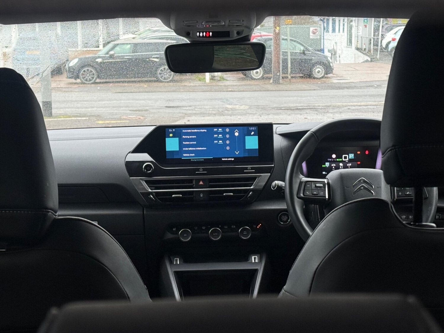 Used Citroen C4 2023 for sale - 76684399: Photo 6