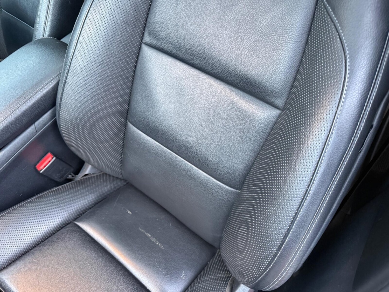 Used Mercedes-Benz A-Class 2016 for sale - 77903337: Photo 46