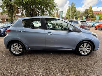 Used Toyota Yaris 2012 for sale - 78638041: Photo