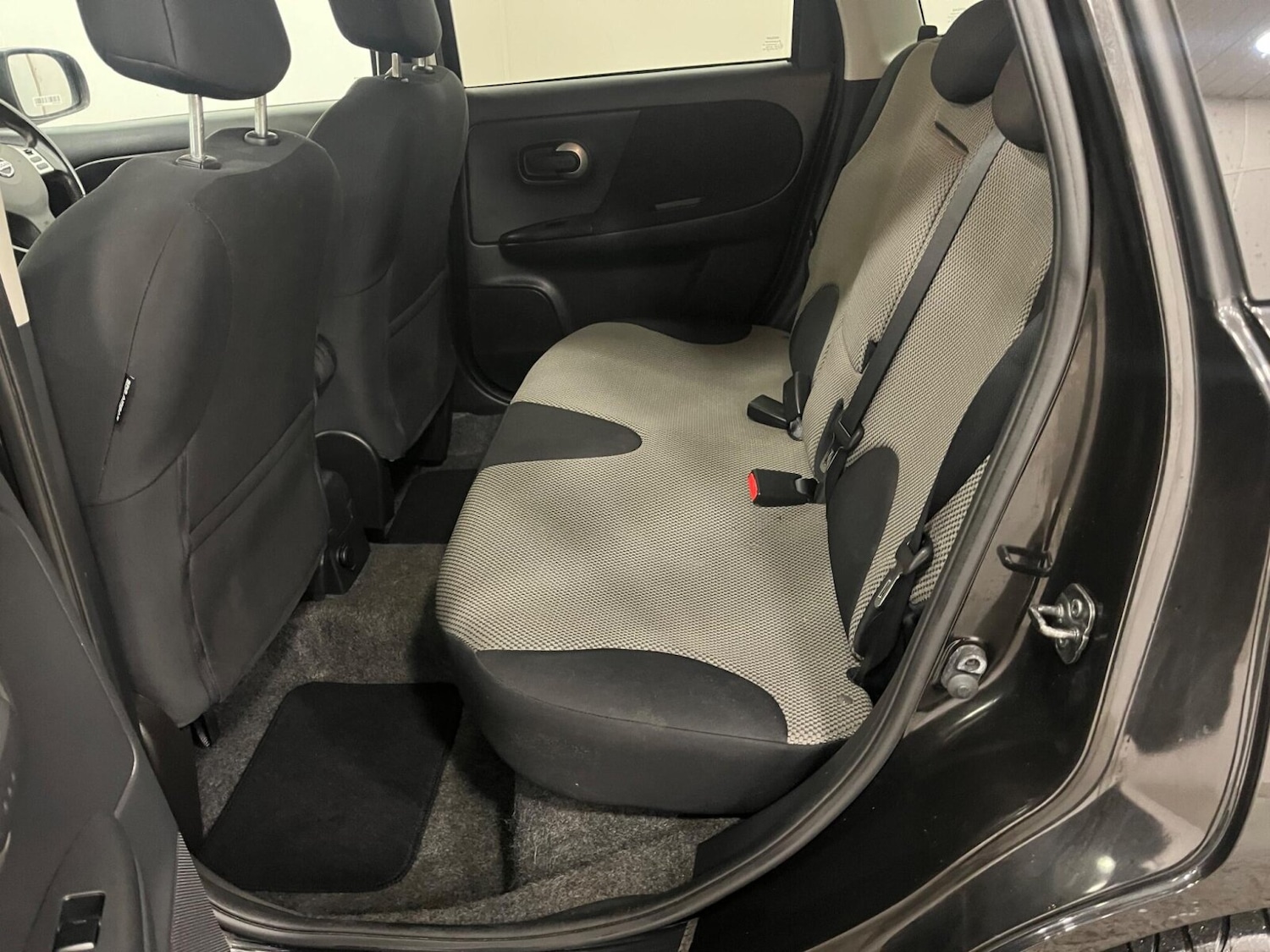 Used Nissan Note 2010 for sale - 77256513: Photo 15