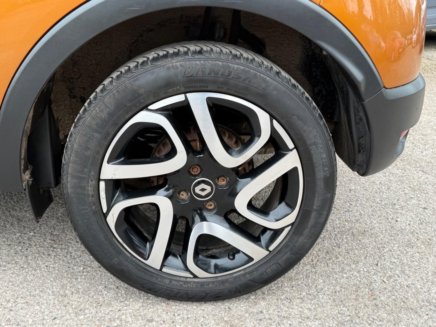 Used Renault Captur 2019 for sale - 78022339: Photo 18