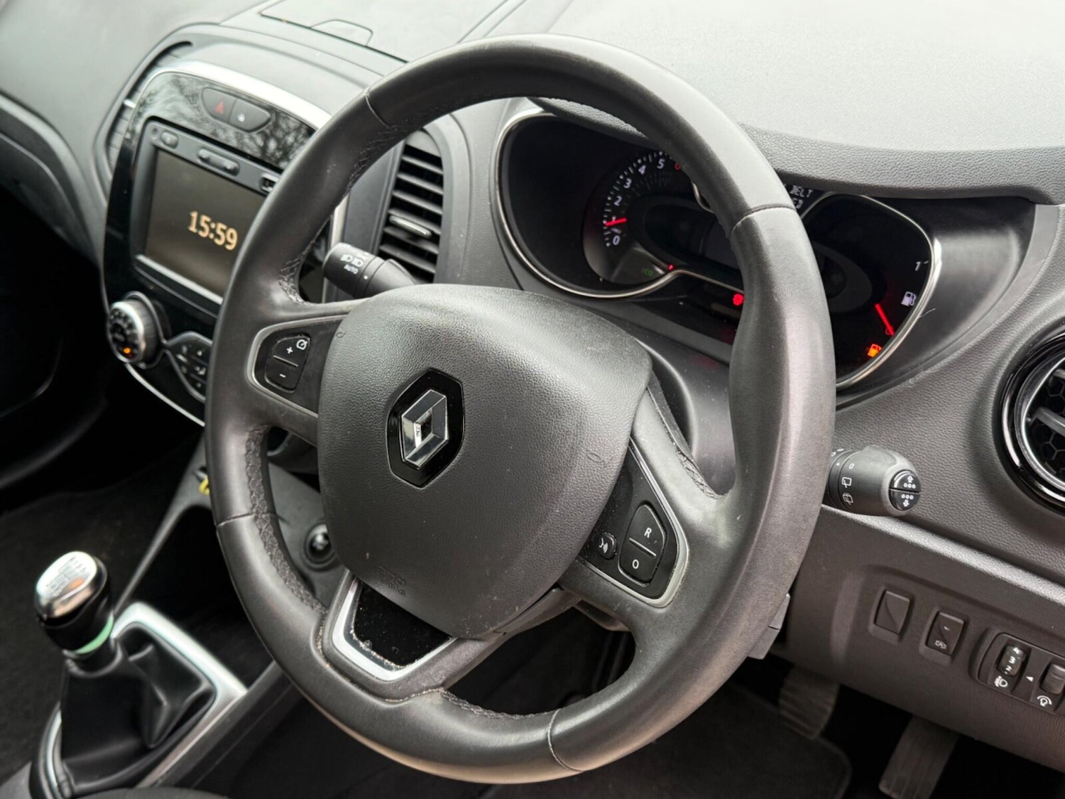 Used Renault Captur 2019 for sale - 78022339: Photo 22