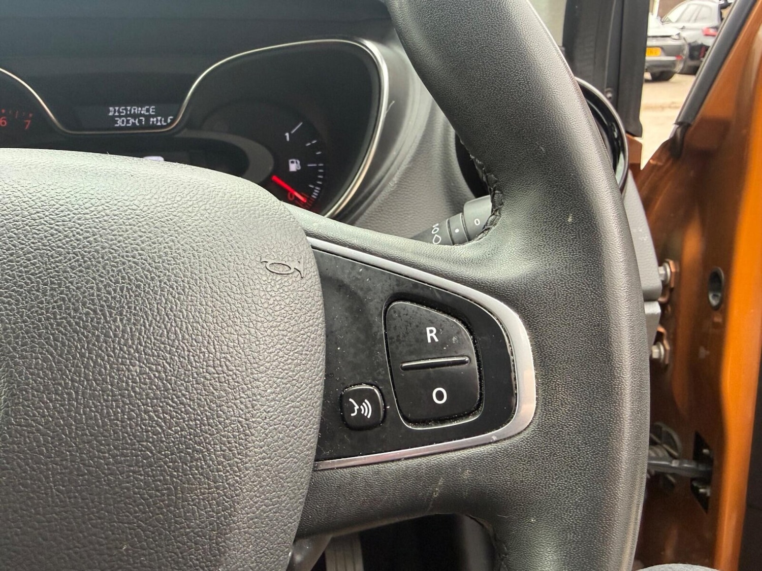 Used Renault Captur 2019 for sale - 78022339: Photo 31