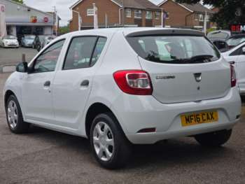 Used Dacia Sandero 2016 for sale - 74527379: Photo