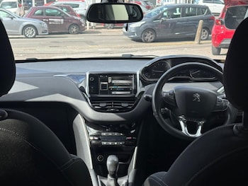 Used Peugeot 208 2012 for sale - 78603422: Photo