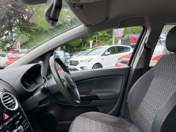 Used Vauxhall Corsa 2014 for sale - 75391988: Photo 29