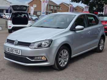 Used Volkswagen Polo 2015 for sale - 74892528: Photo