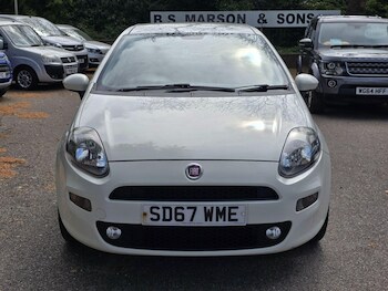 Used Fiat Punto 2017 for sale - 78336578: Photo