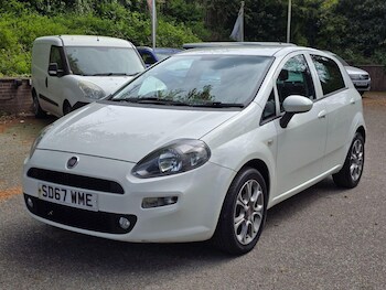 Used Fiat Punto 2017 for sale - 78336578: Photo
