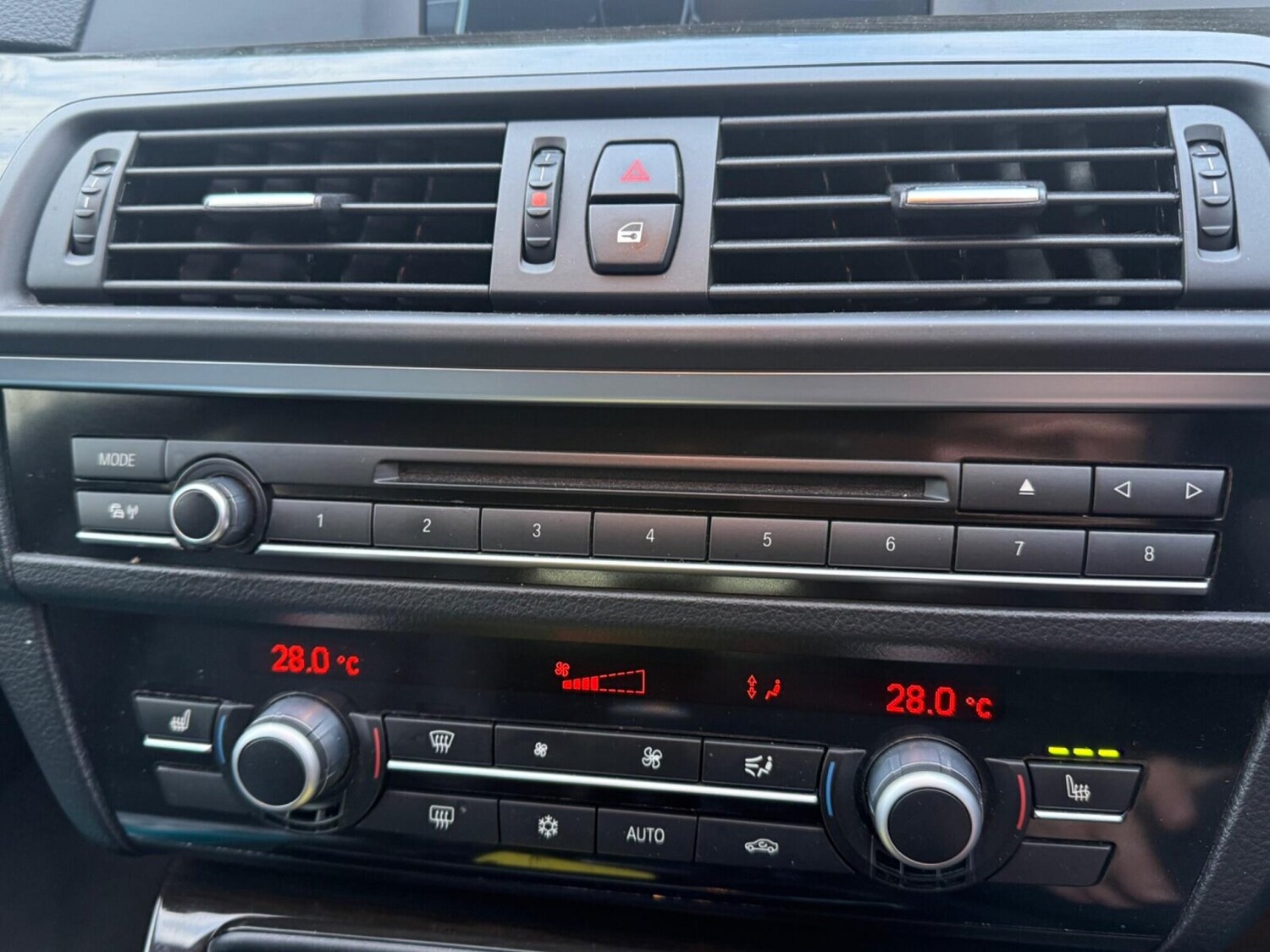 Used BMW 5 Series 2011 for sale - 77457752: Photo 33