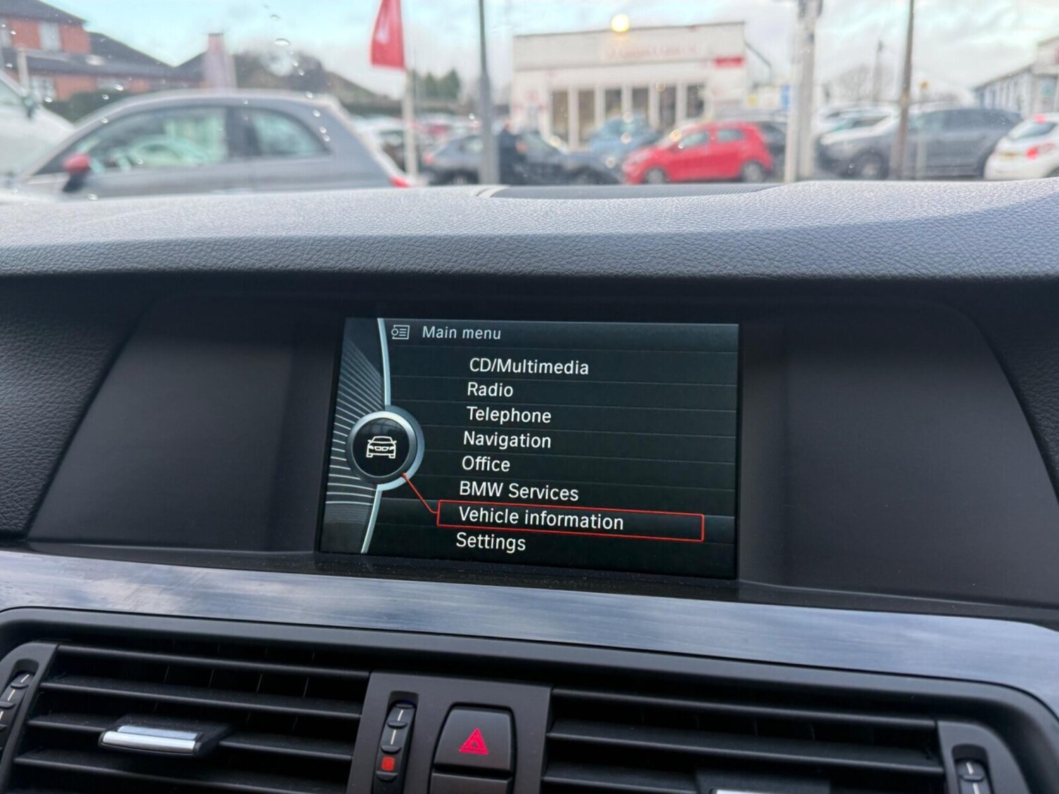 Used BMW 5 Series 2011 for sale - 77457752: Photo 39