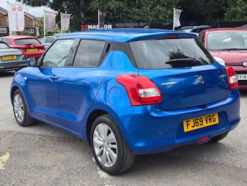 Used Suzuki Swift 2019 for sale - 79472440: Photo