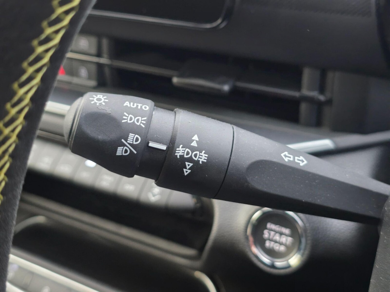 Used Abarth 600e 2025 for sale - 77165518: Photo 27