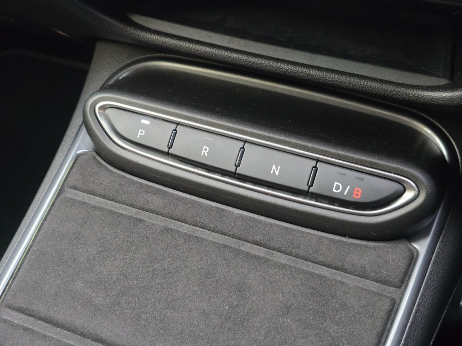 Used Abarth 600e 2025 for sale - 77165518: Photo 32