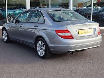 Used Mercedes-Benz C-Class 2011 for sale - 76249901: Photo