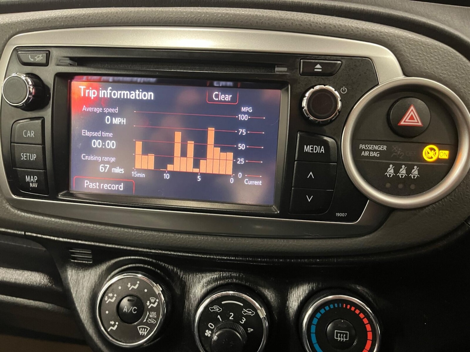 Used Toyota Yaris 2013 for sale - 77235503: Photo 12